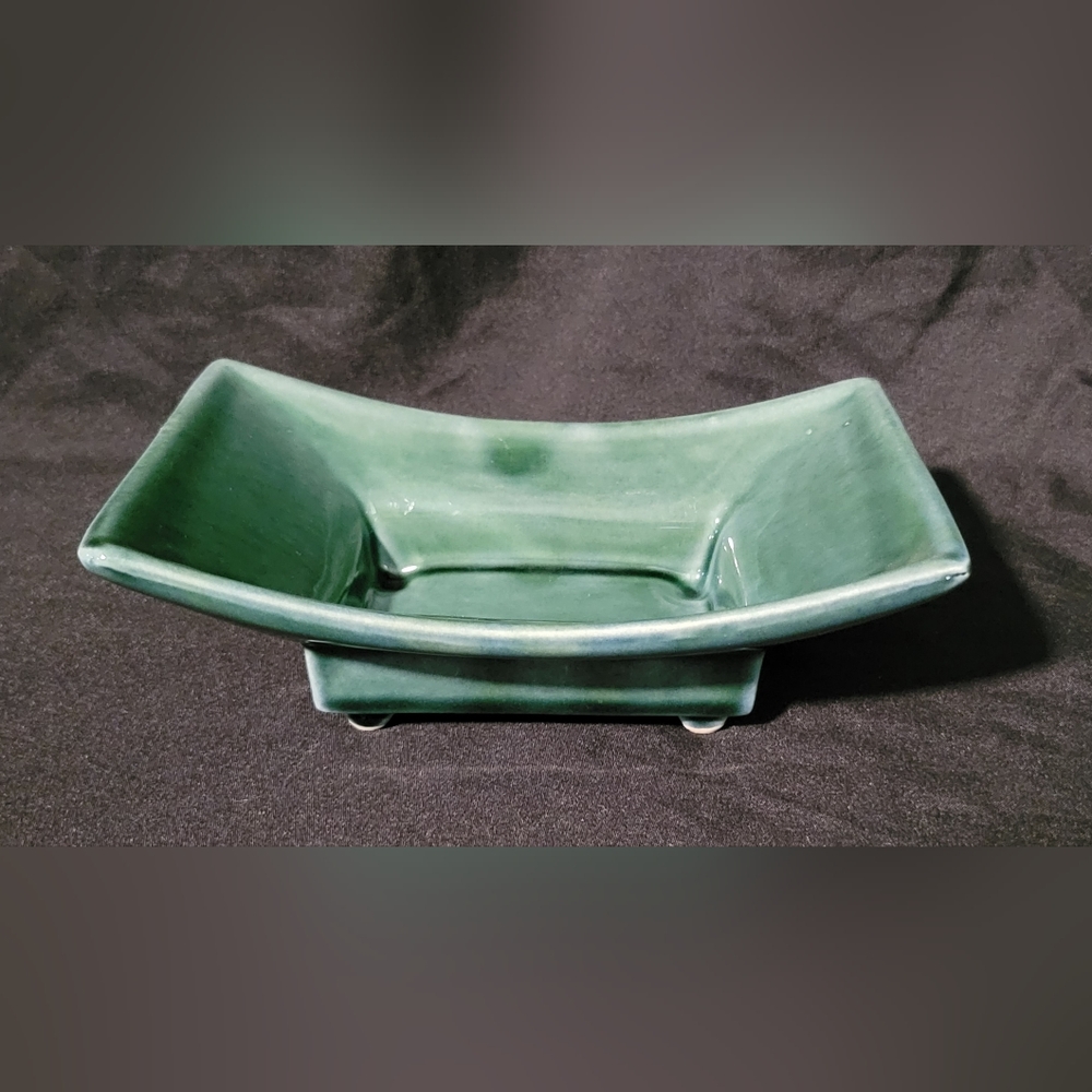 Vintage Hull USA 422 Green Ceramic Shallow Footed Planter Dish